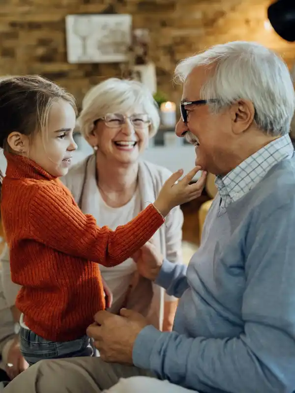 grand-parents-with-kid